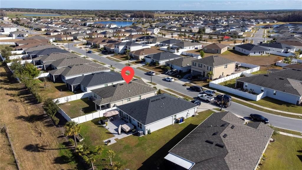 For Rent: $2,400 (4 beds, 2 baths, 1773 Square Feet)