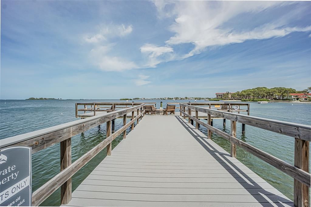 На продажу: $359,900 (1 спален, 1 ванн, 704 Квадратных фут)