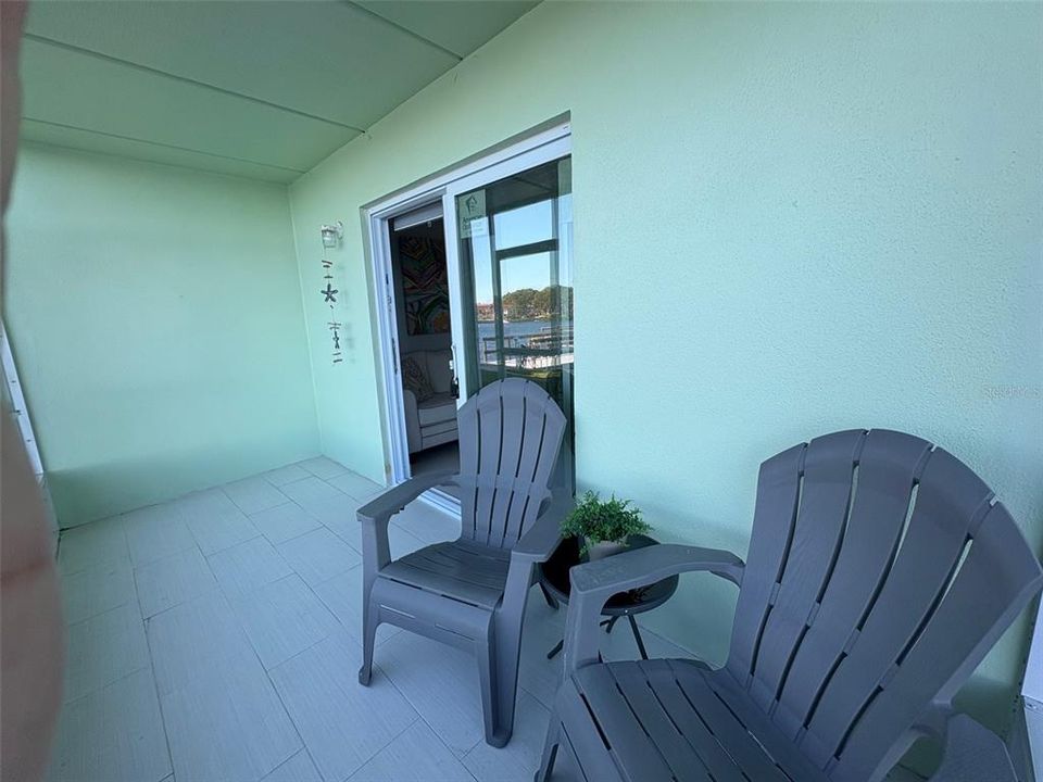 На продажу: $359,900 (1 спален, 1 ванн, 704 Квадратных фут)