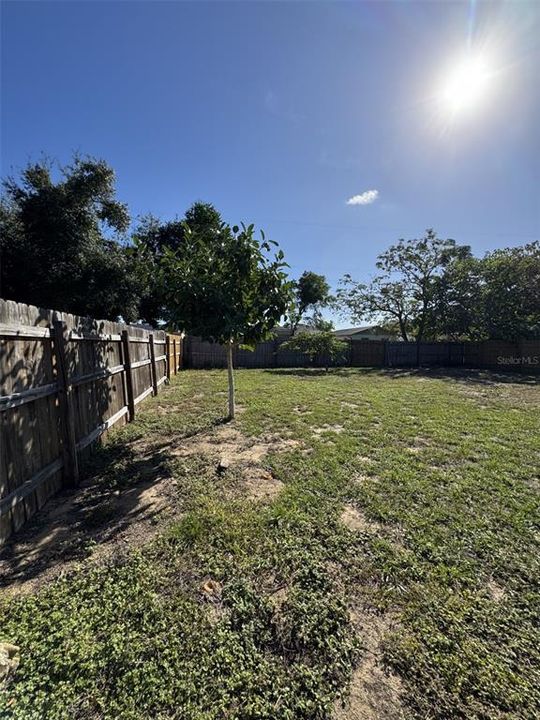 На продажу: $224,900 (3 спален, 1 ванн, 960 Квадратных фут)