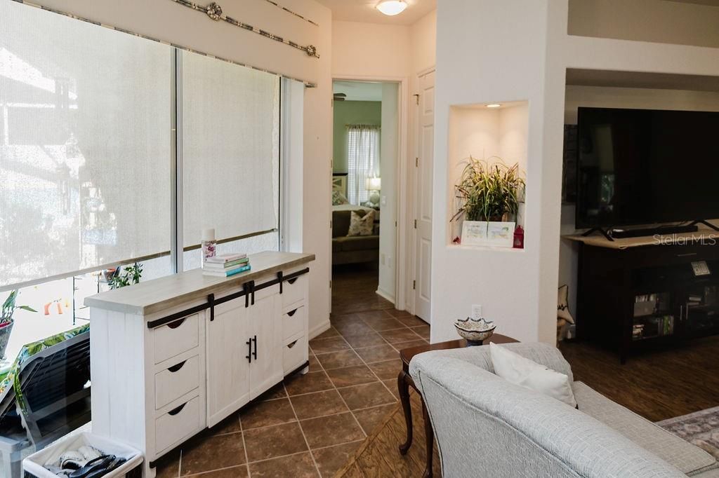 На продажу: $559,900 (4 спален, 3 ванн, 2601 Квадратных фут)