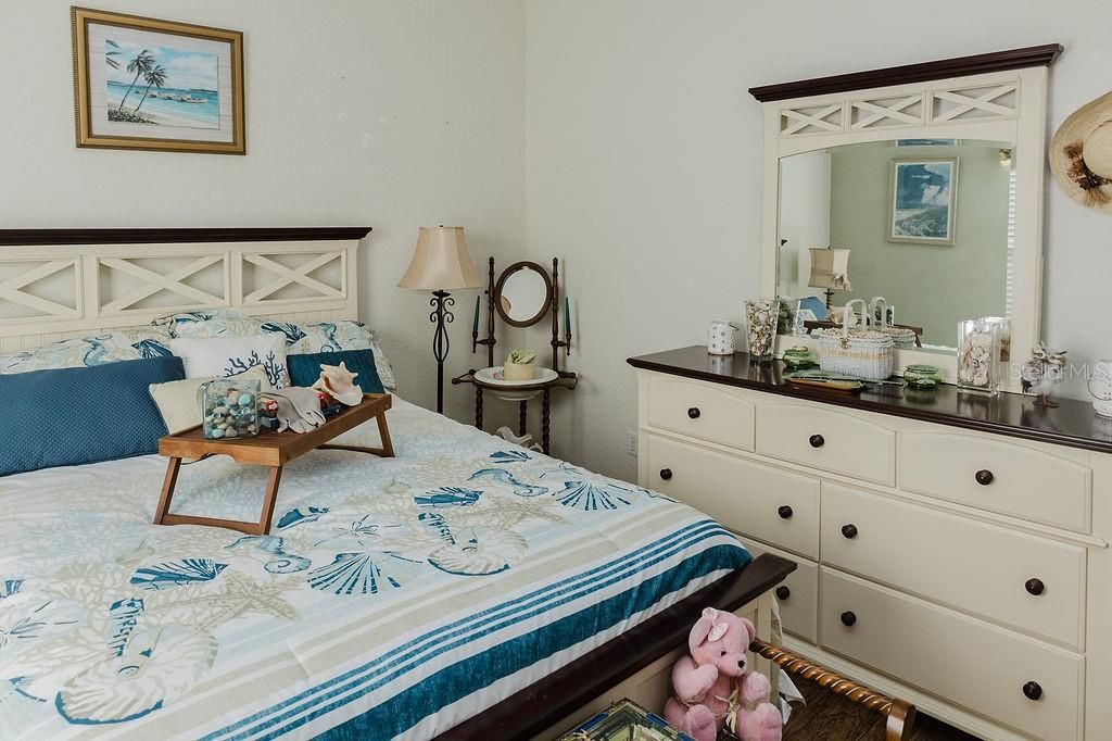 На продажу: $559,900 (4 спален, 3 ванн, 2601 Квадратных фут)