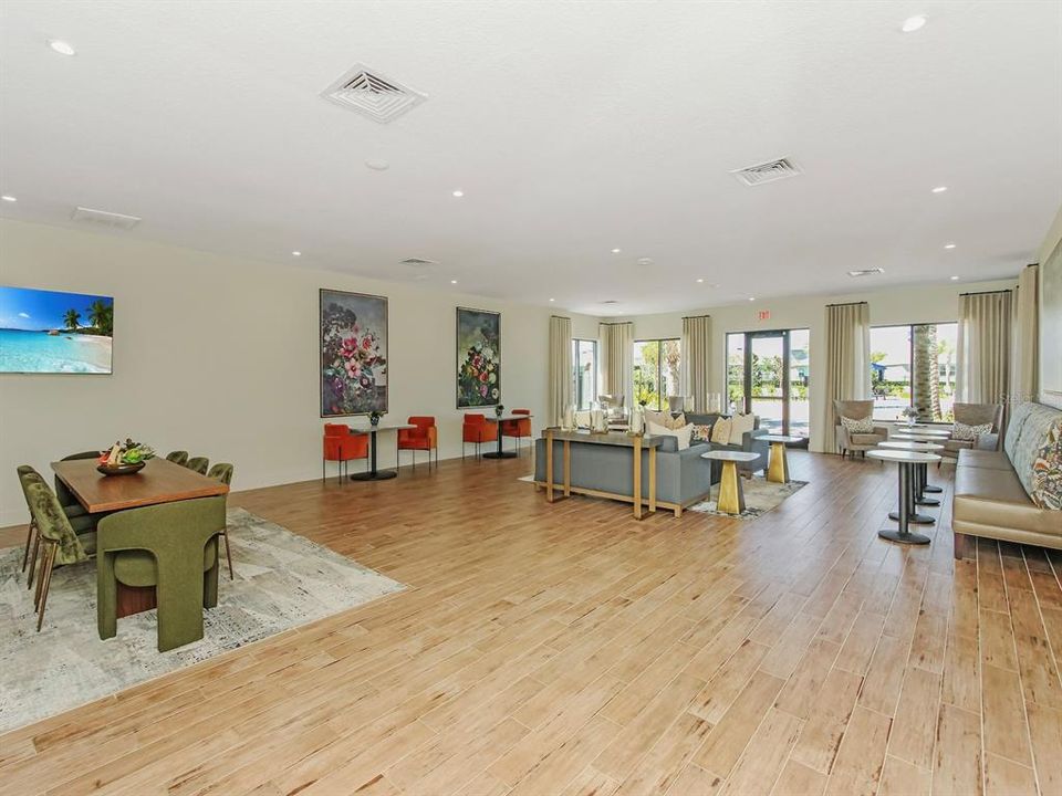 For Sale: $389,900 (3 beds, 2 baths, 1260 Square Feet)