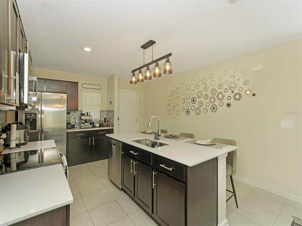 For Sale: $389,900 (3 beds, 2 baths, 1260 Square Feet)