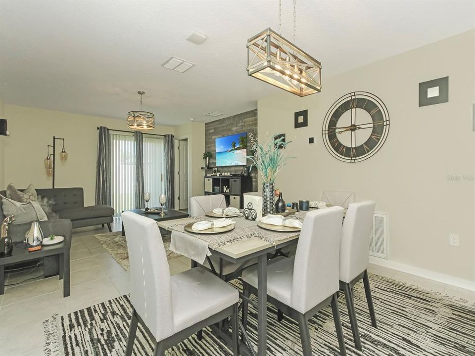 For Sale: $389,900 (3 beds, 2 baths, 1260 Square Feet)