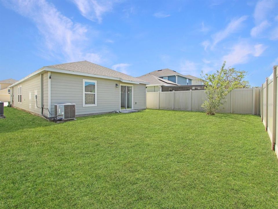 For Sale: $389,900 (3 beds, 2 baths, 1260 Square Feet)