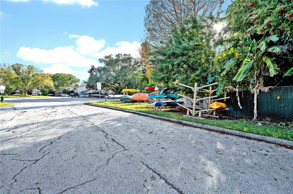 For Sale: $327,900 (3 beds, 2 baths, 1676 Square Feet)