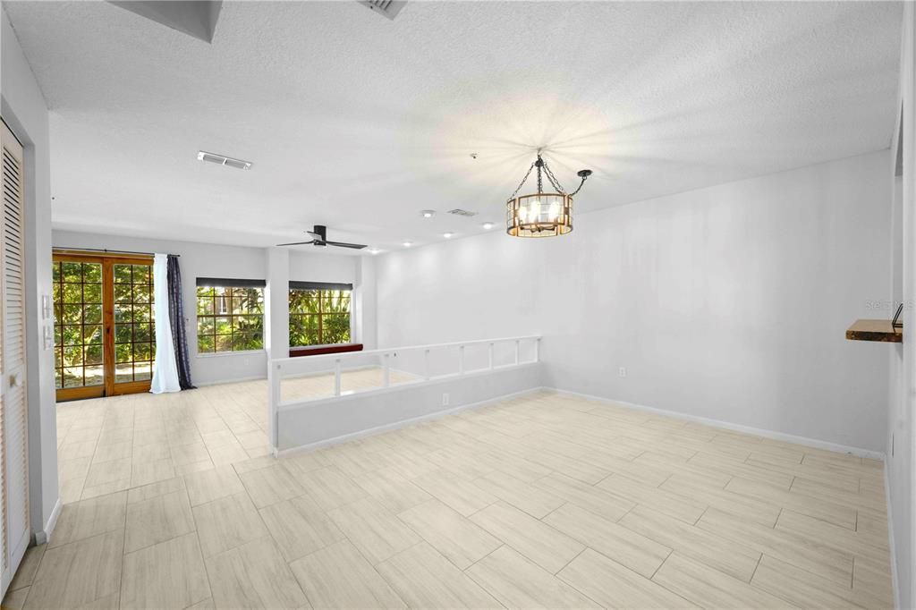 For Sale: $327,900 (3 beds, 2 baths, 1676 Square Feet)