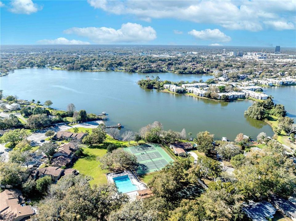 For Sale: $327,900 (3 beds, 2 baths, 1676 Square Feet)