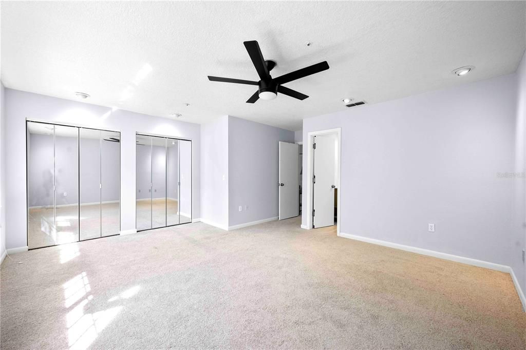 For Sale: $327,900 (3 beds, 2 baths, 1676 Square Feet)