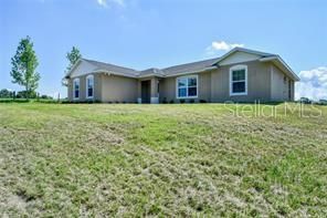 For Rent: $2,295 (3 beds, 2 baths, 1558 Square Feet)