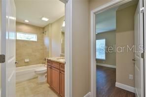 For Rent: $2,295 (3 beds, 2 baths, 1558 Square Feet)
