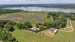 For Rent: $2,295 (3 beds, 2 baths, 1558 Square Feet)