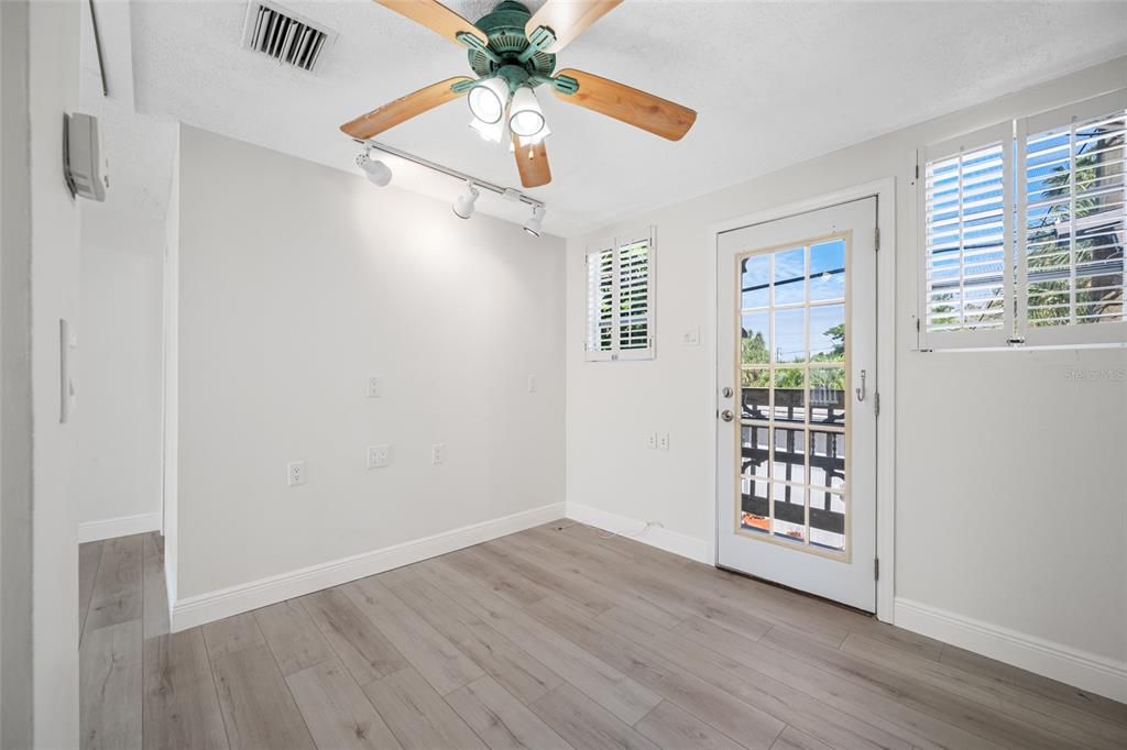 For Sale: $724,000 (3 beds, 2 baths, 1362 Square Feet)