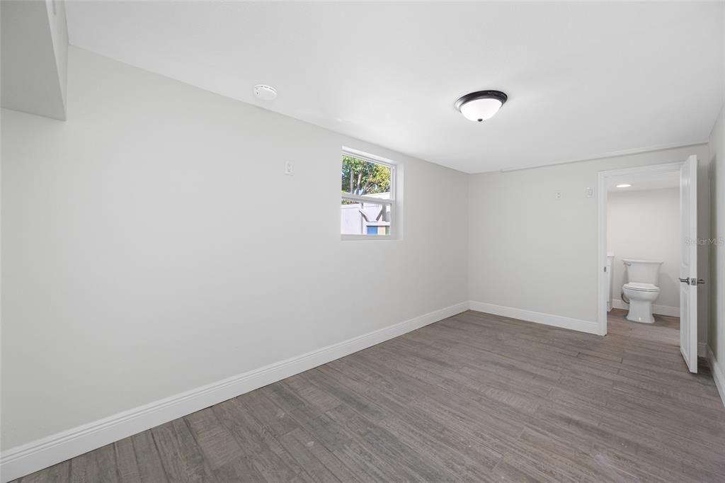 For Sale: $724,000 (3 beds, 2 baths, 1362 Square Feet)