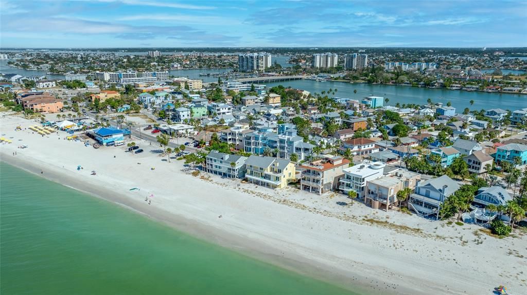 For Sale: $724,000 (3 beds, 2 baths, 1362 Square Feet)