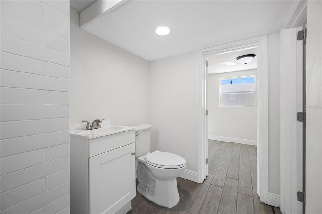 For Sale: $724,000 (3 beds, 2 baths, 1362 Square Feet)