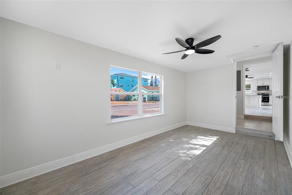 For Sale: $724,000 (3 beds, 2 baths, 1362 Square Feet)