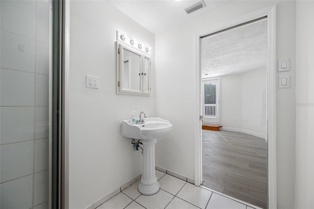 For Sale: $724,000 (3 beds, 2 baths, 1362 Square Feet)