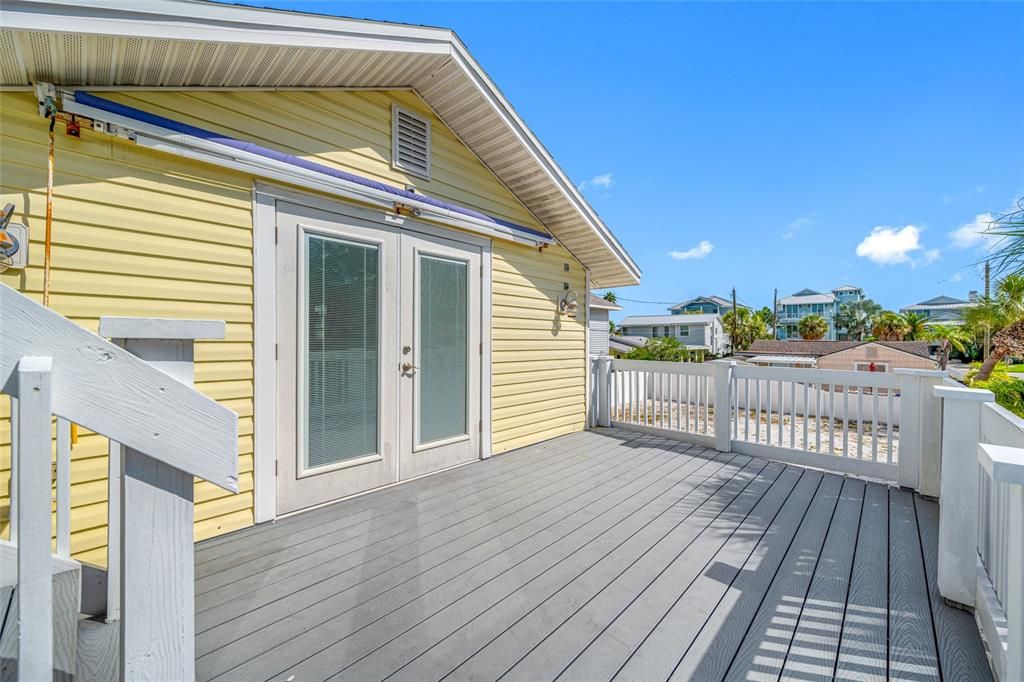 For Sale: $724,000 (3 beds, 2 baths, 1362 Square Feet)