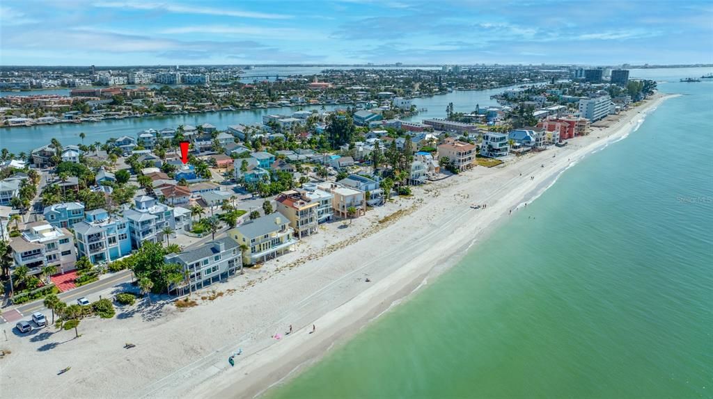 For Sale: $724,000 (3 beds, 2 baths, 1362 Square Feet)