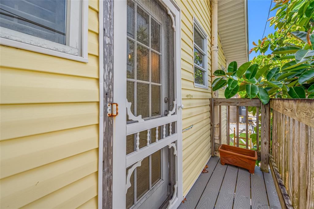 For Sale: $724,000 (3 beds, 2 baths, 1362 Square Feet)