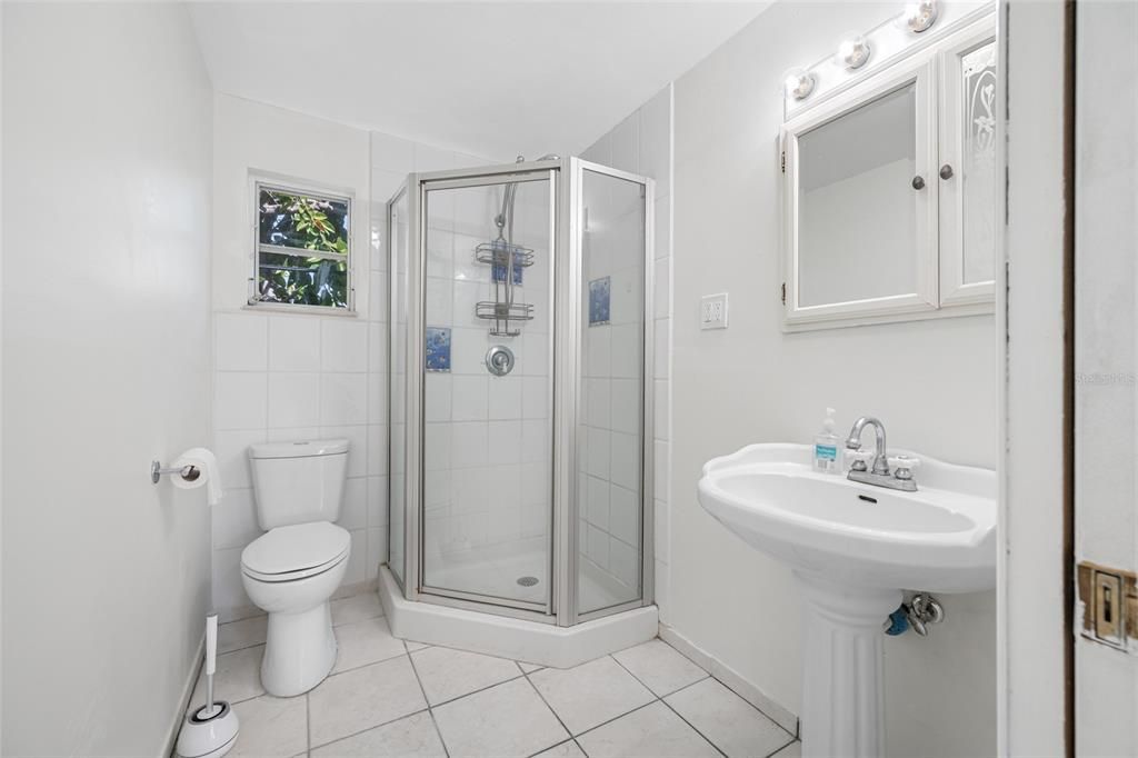 For Sale: $724,000 (3 beds, 2 baths, 1362 Square Feet)