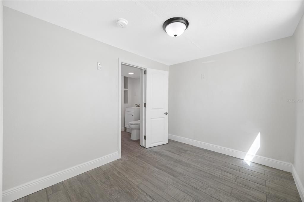 For Sale: $724,000 (3 beds, 2 baths, 1362 Square Feet)