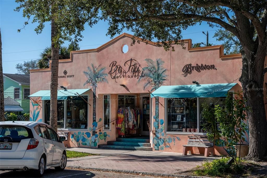 For Sale: $599,000 (3 beds, 2 baths, 1916 Square Feet)