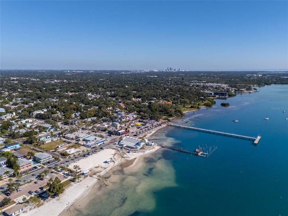 For Sale: $599,000 (3 beds, 2 baths, 1916 Square Feet)