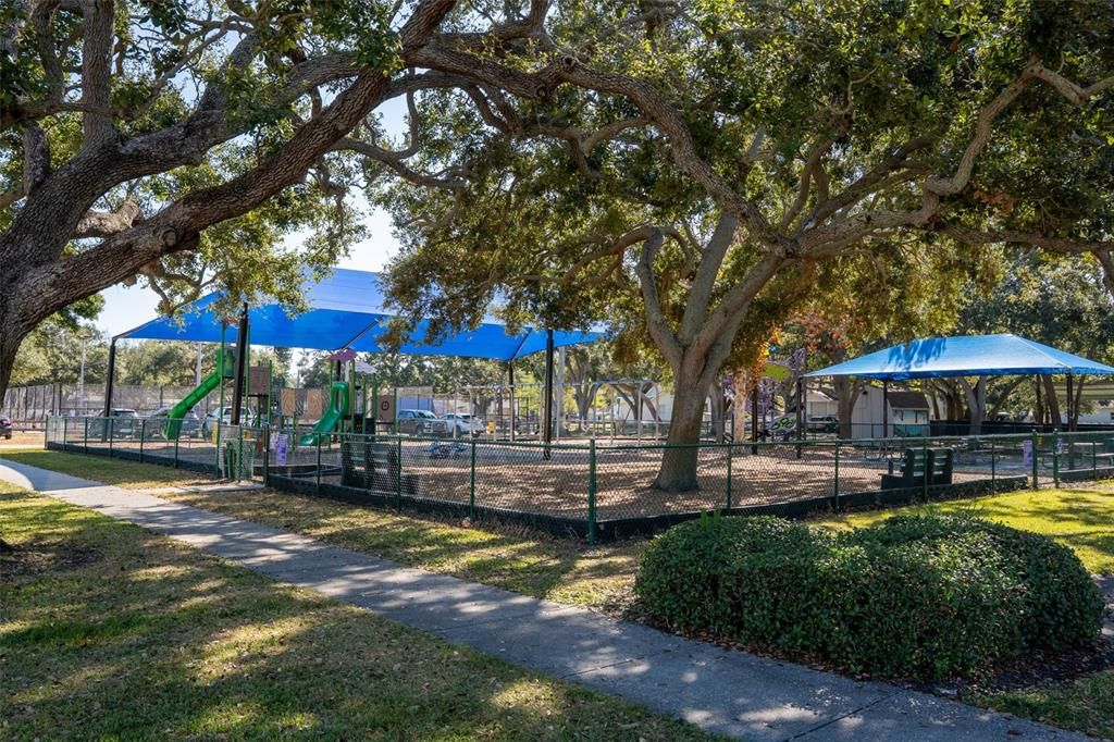 For Sale: $599,000 (3 beds, 2 baths, 1916 Square Feet)