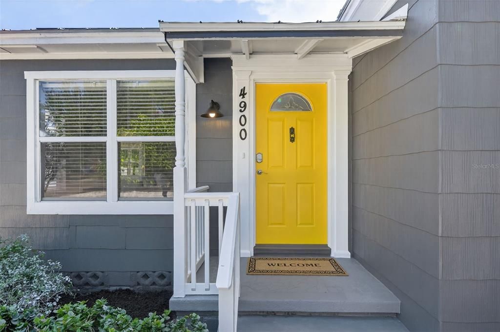 For Sale: $599,000 (3 beds, 2 baths, 1916 Square Feet)