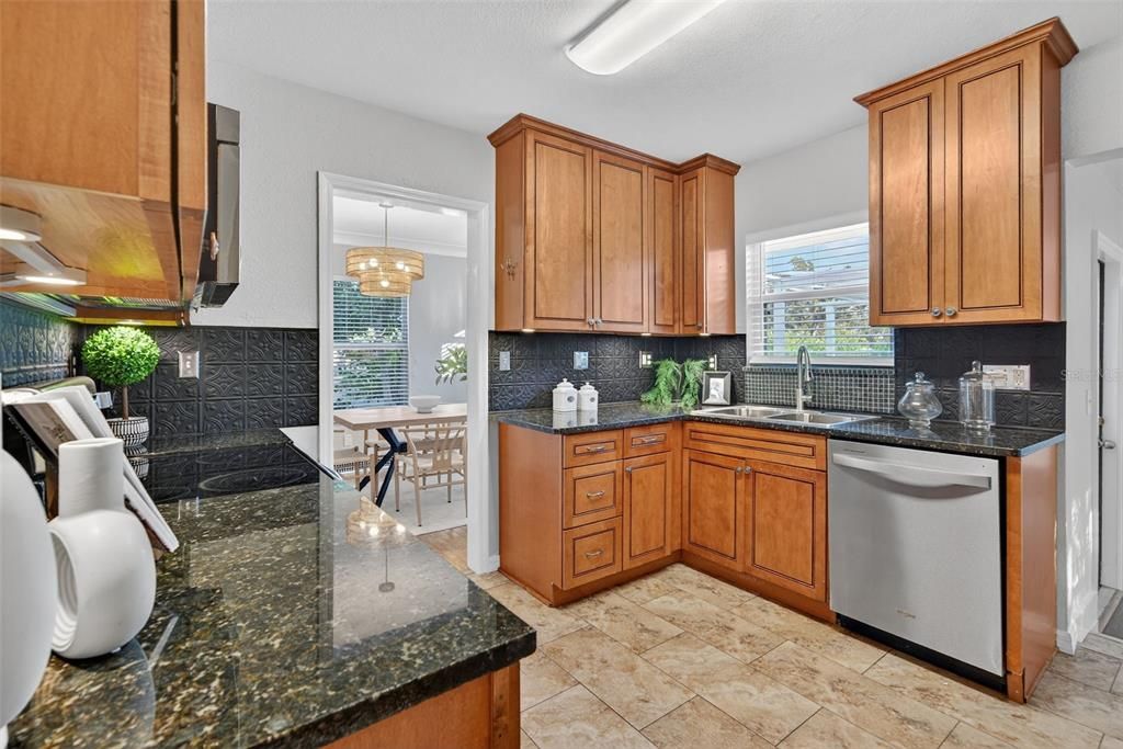 For Sale: $599,000 (3 beds, 2 baths, 1916 Square Feet)