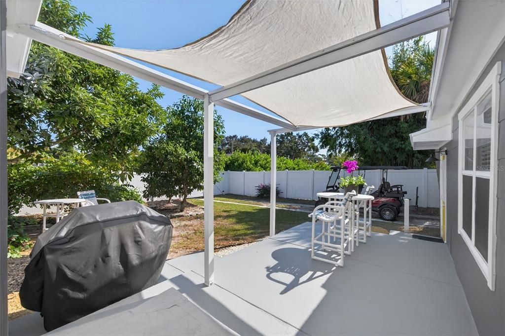 For Sale: $599,000 (3 beds, 2 baths, 1916 Square Feet)