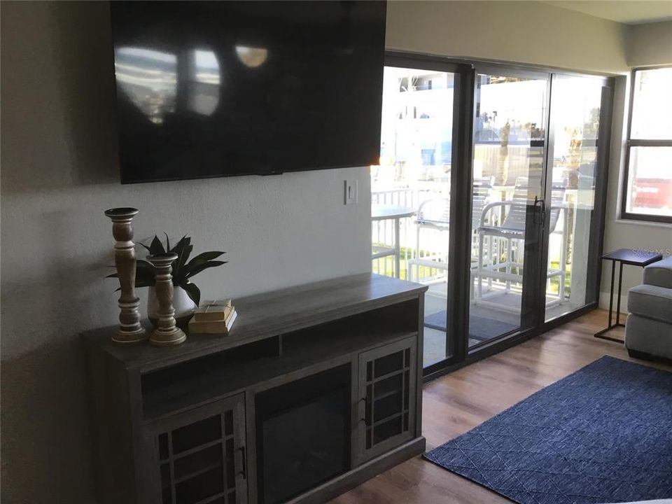 В аренду: $6,800 (2 спален, 2 ванн, 1080 Квадратных фут)