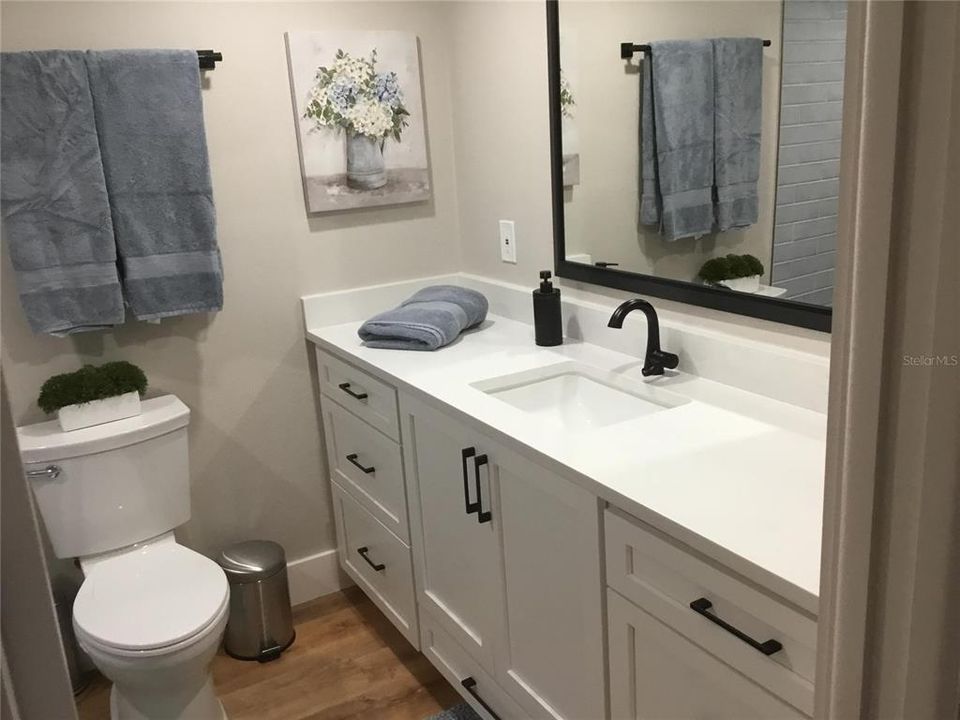 В аренду: $6,800 (2 спален, 2 ванн, 1080 Квадратных фут)