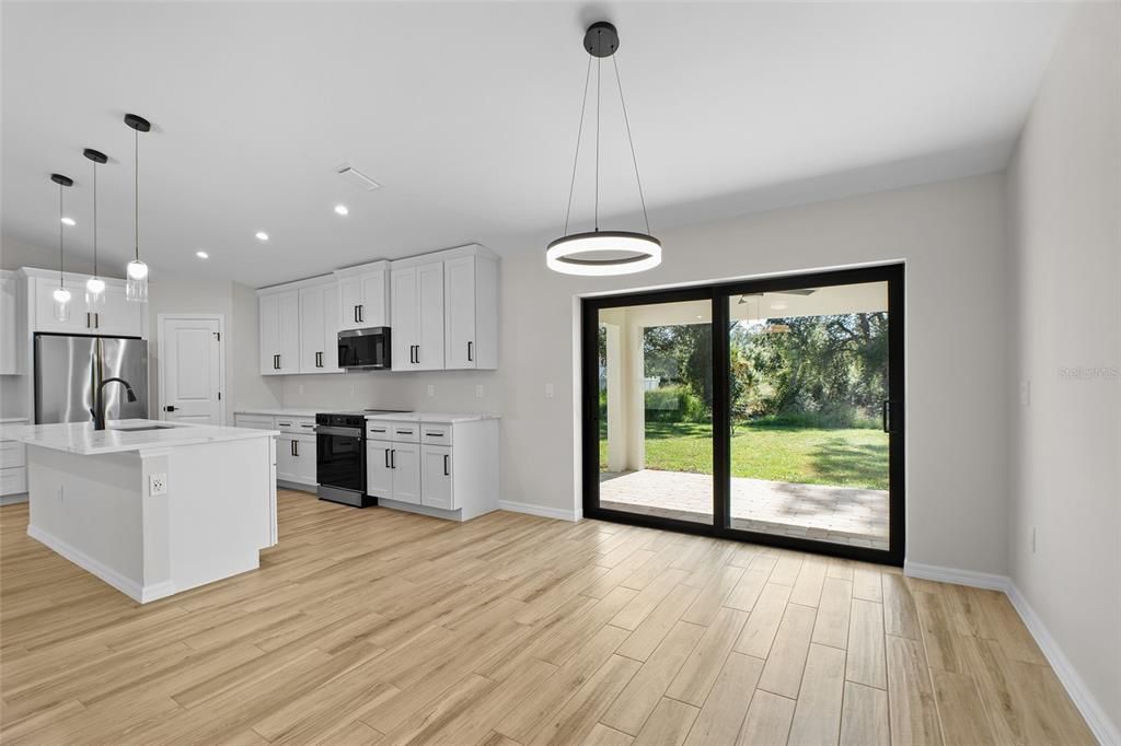 For Sale: $349,000 (3 beds, 2 baths, 1500 Square Feet)