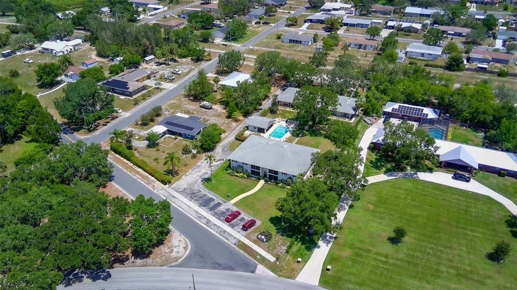 待售: $124,900 (2 贝兹, 1 浴室, 972 平方英尺)