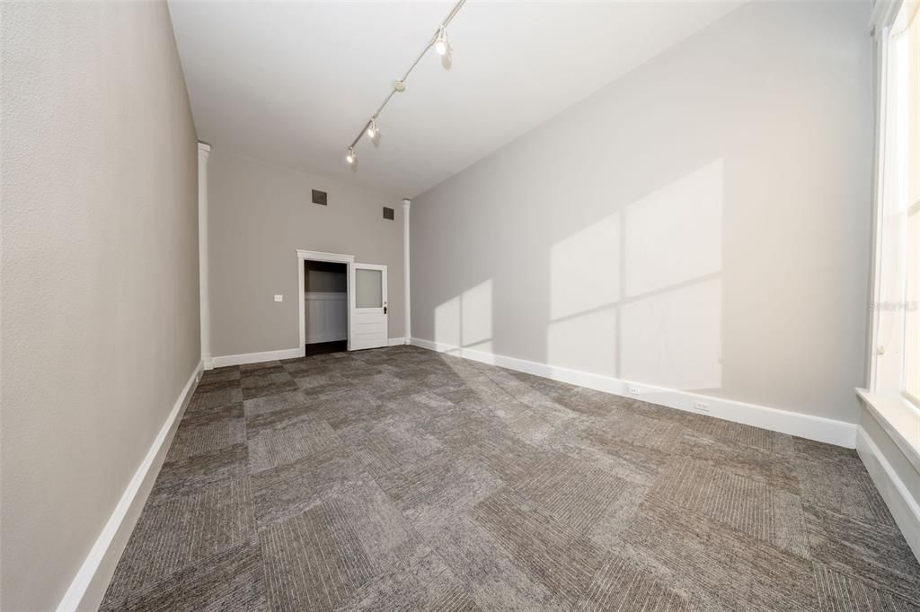 For Sale: $3,000,000 (0 beds, 0 baths, 7987 Square Feet)