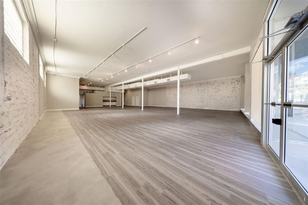 For Sale: $3,000,000 (0 beds, 0 baths, 7987 Square Feet)