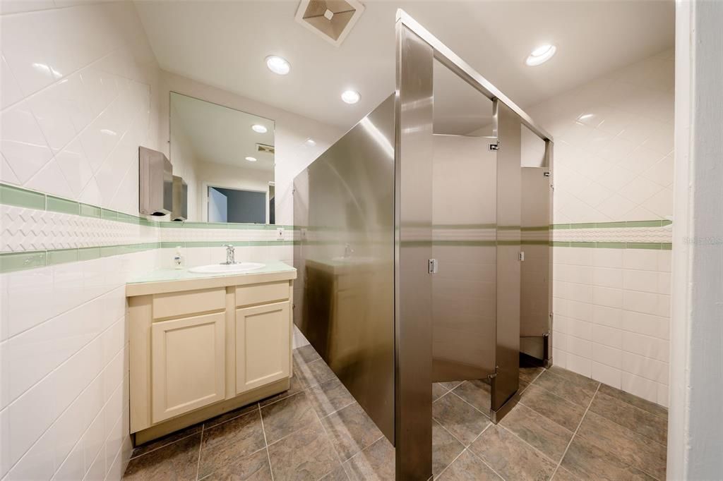 For Sale: $3,000,000 (0 beds, 0 baths, 7987 Square Feet)