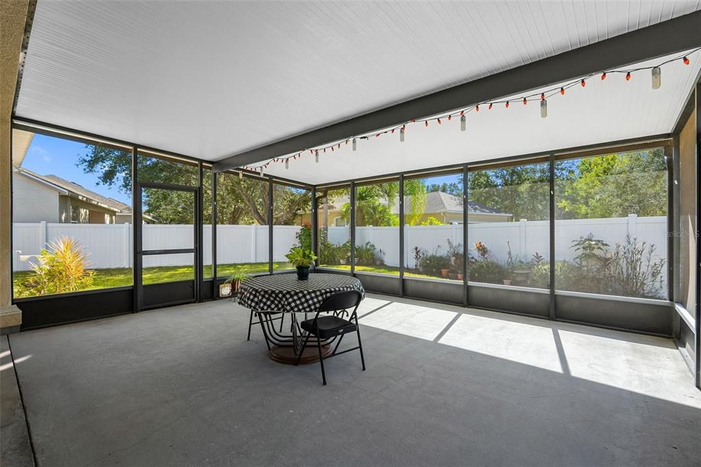 For Sale: $424,900 (4 beds, 3 baths, 2175 Square Feet)