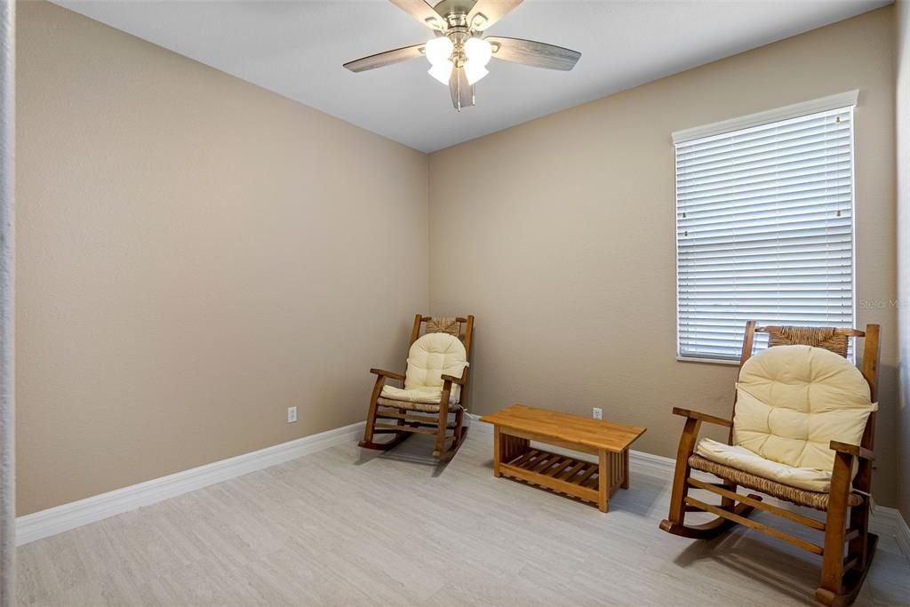 For Sale: $424,900 (4 beds, 3 baths, 2175 Square Feet)