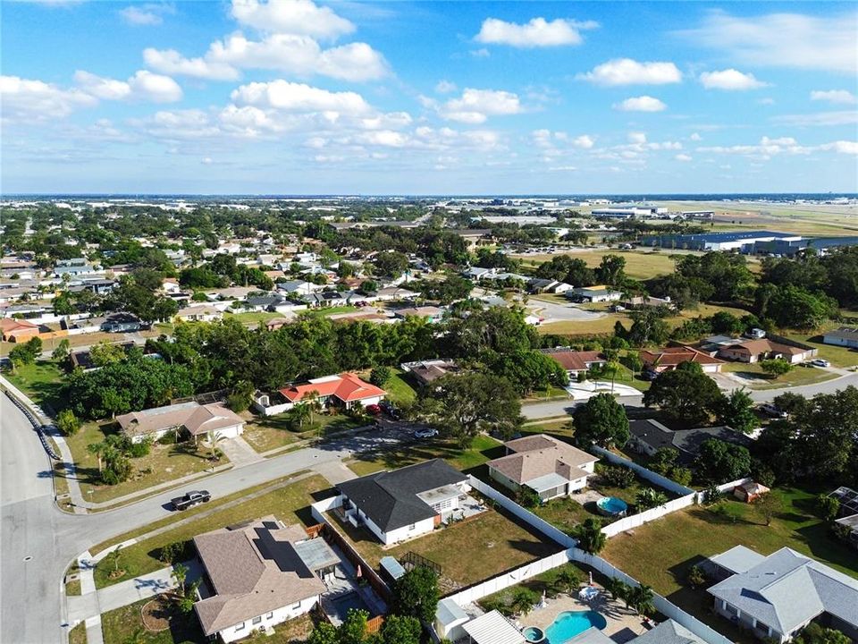 待售: $465,000 (3 贝兹, 2 浴室, 1830 平方英尺)