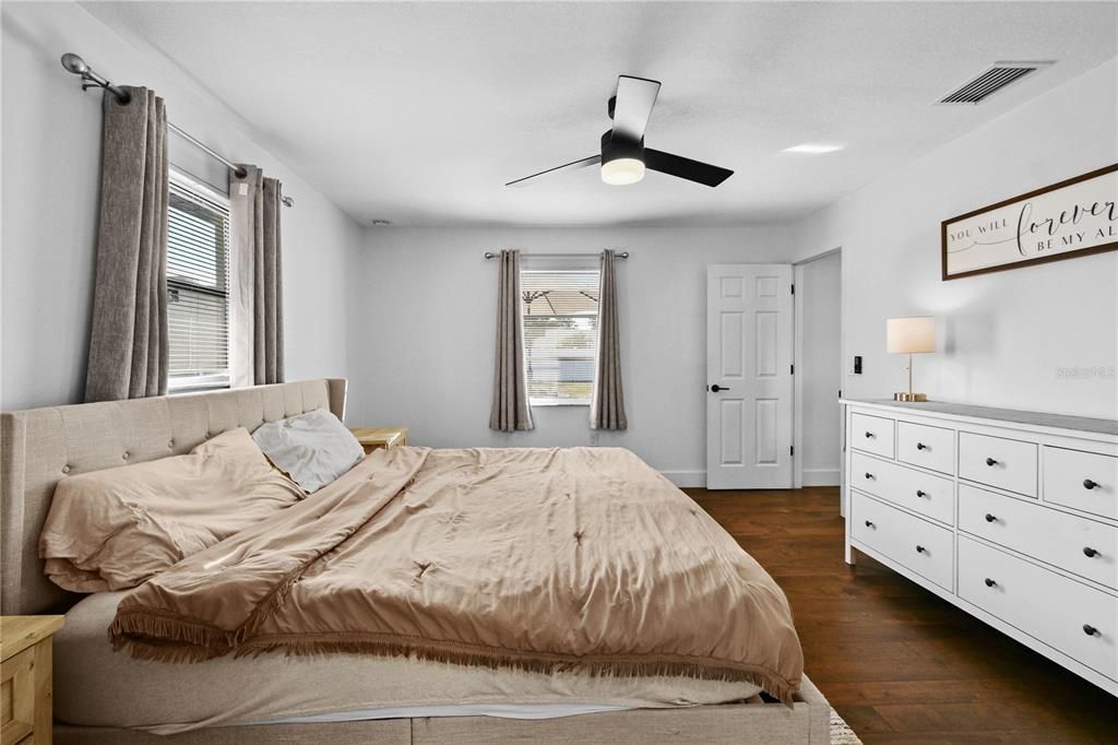 待售: $465,000 (3 贝兹, 2 浴室, 1830 平方英尺)