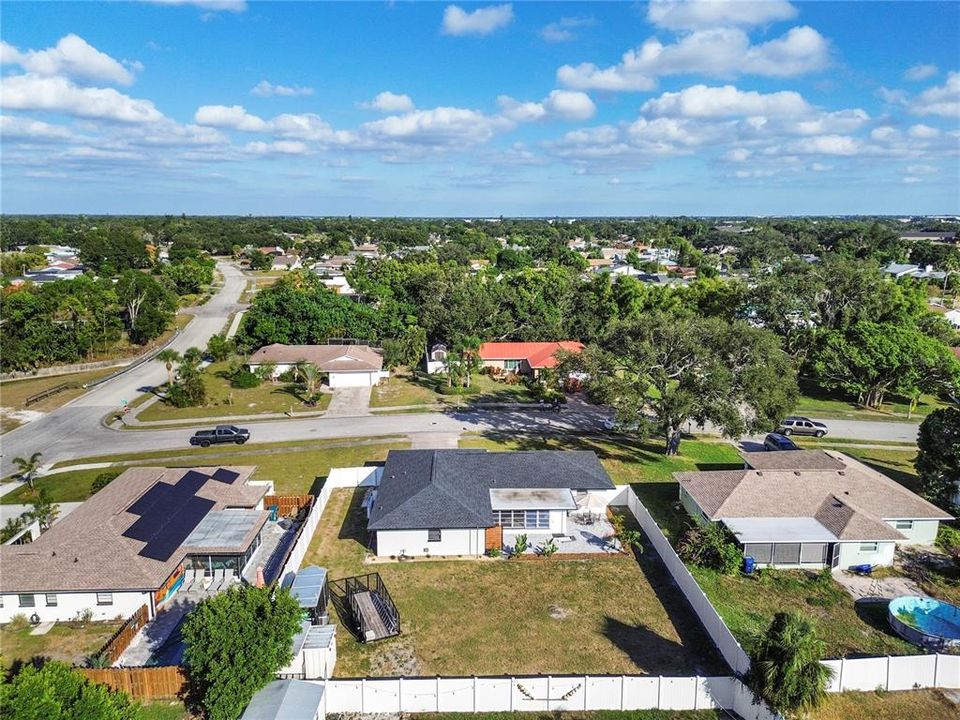 待售: $465,000 (3 贝兹, 2 浴室, 1830 平方英尺)