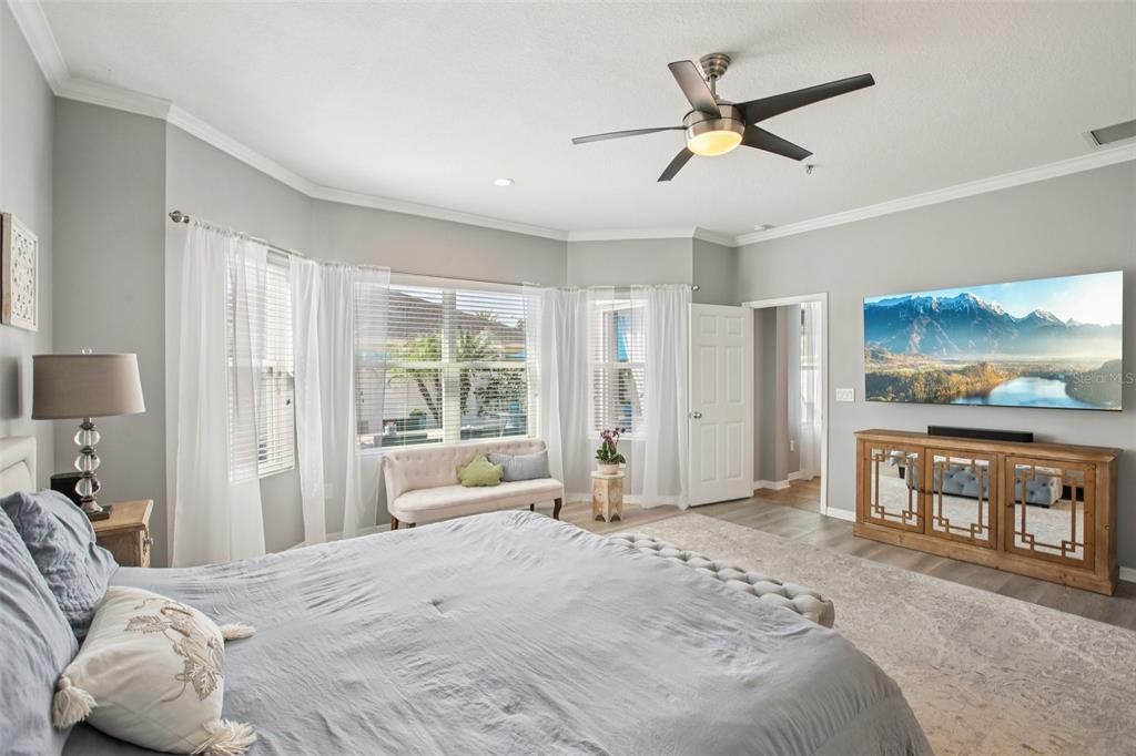 En Venta: $799,900 (4 camas, 3 baños, 3796 Pies cuadrados)