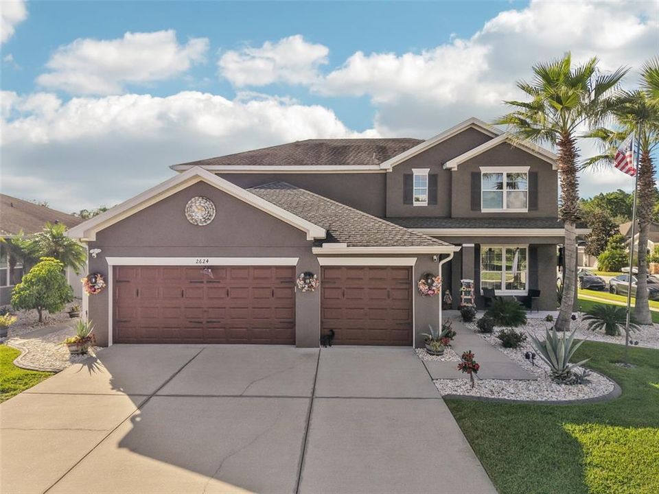 En Venta: $799,900 (4 camas, 3 baños, 3796 Pies cuadrados)