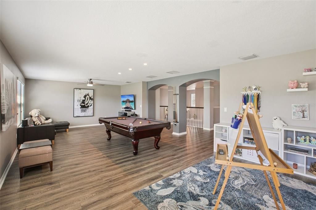 En Venta: $799,900 (4 camas, 3 baños, 3796 Pies cuadrados)