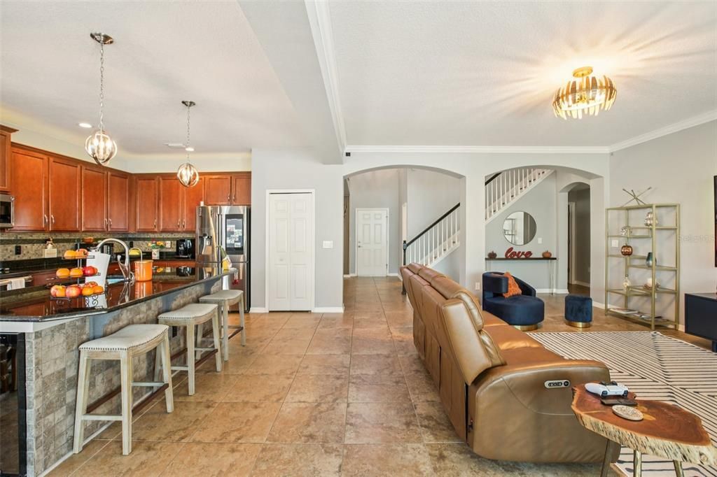 En Venta: $799,900 (4 camas, 3 baños, 3796 Pies cuadrados)